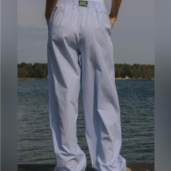Daily Drills Poplin Resort Pant - Picture 2 of 3